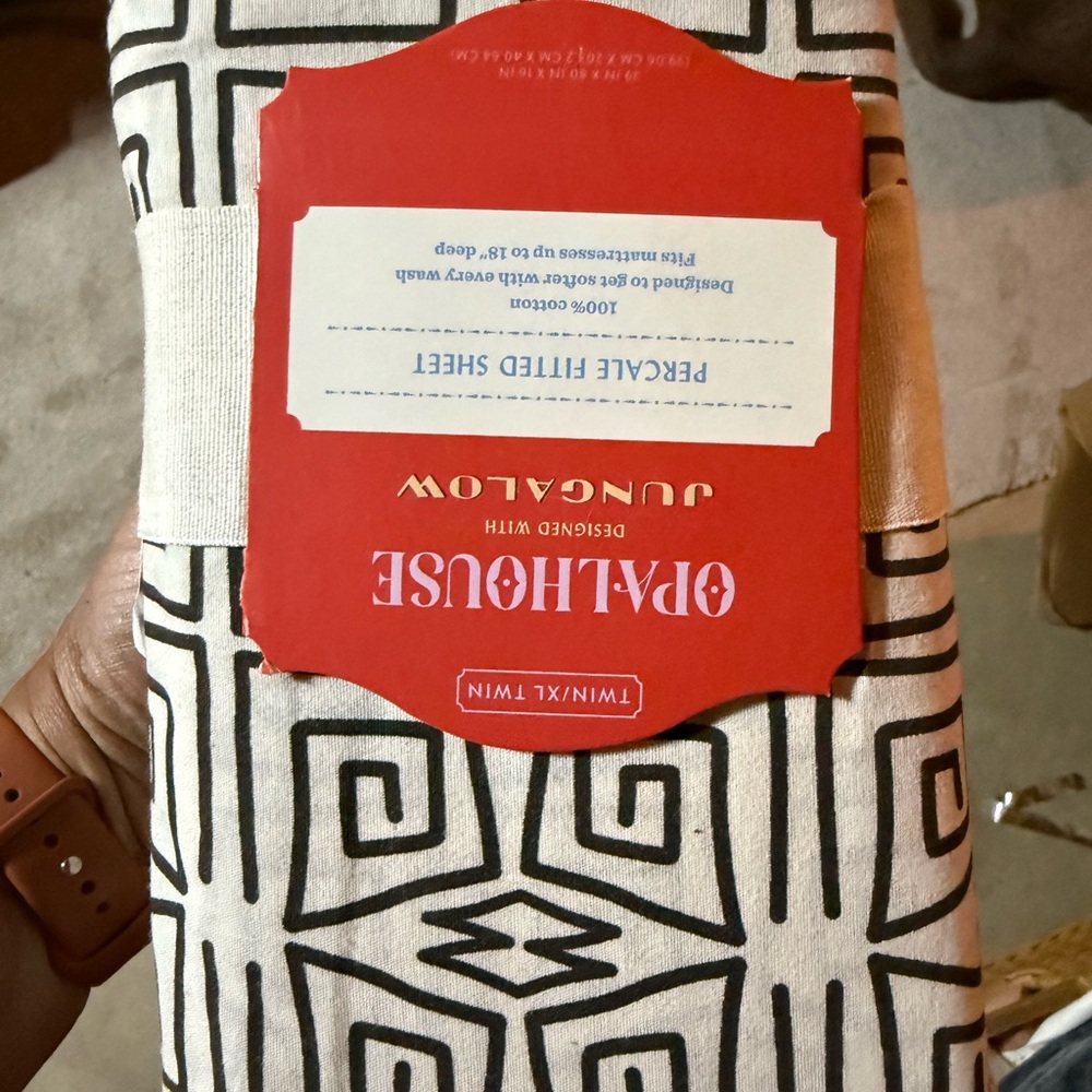 Opalhouse black and white Fitted Sheet